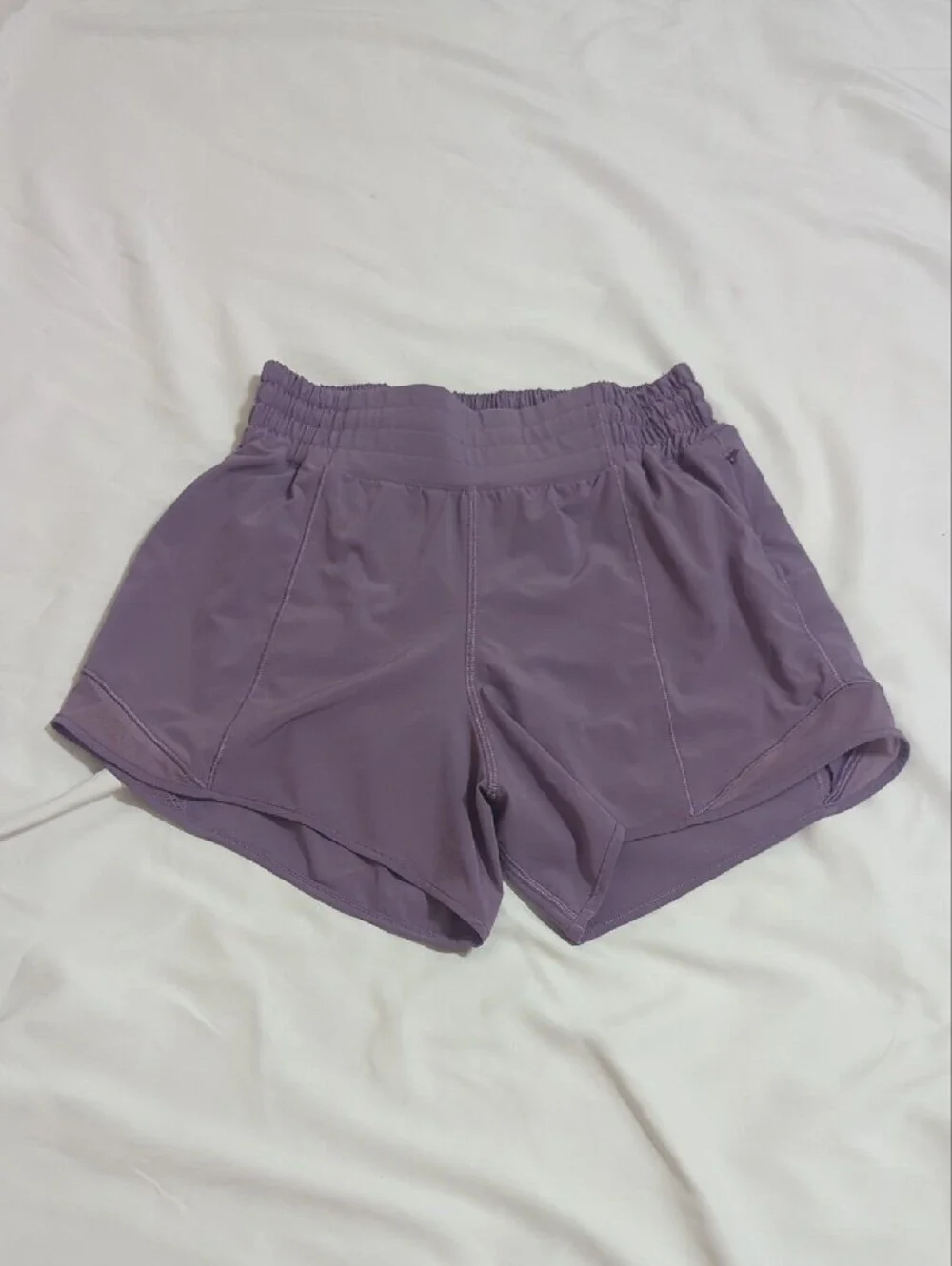 Lululemon Hotty Hot Short II *2.5